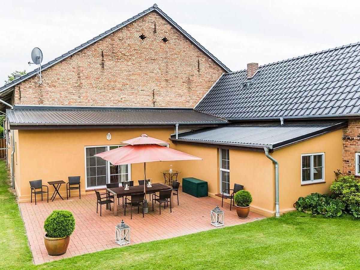Apartment Suekow *